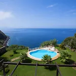Hotel Caposperone