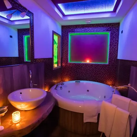 Otel Caposperone 4*