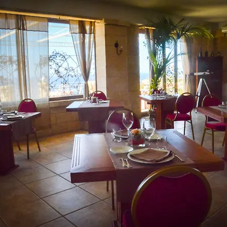 Hotel Caposperone 4*