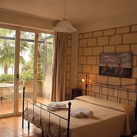 Hotel Caposperone 4*