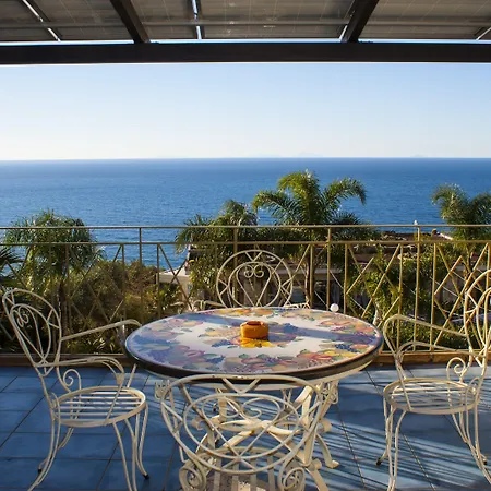 Caposperone Hotel 4*