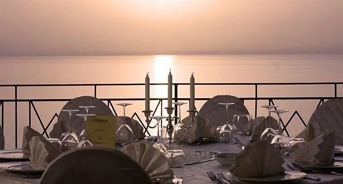 Hotel Caposperone 4*