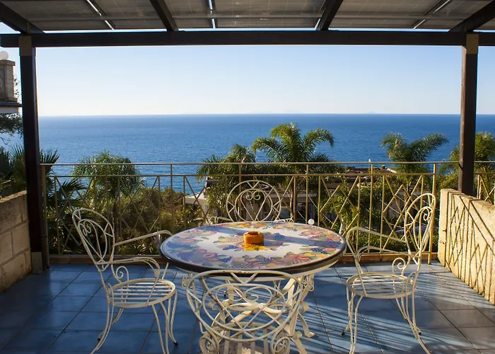 Caposperone Hotel Palmi