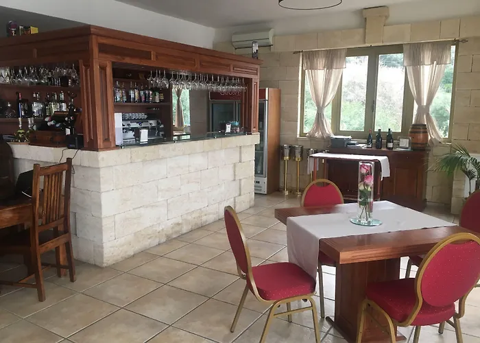 Hotel Caposperone 4*